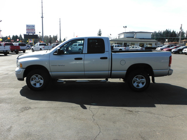 2002 Dodge Ram 1500 Base