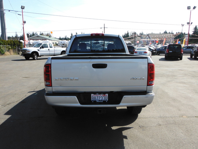 2002 Dodge Ram 1500 Base