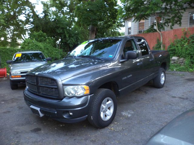 2002 Dodge Ram 1500 Reg Cab 135 WB HD 4WD