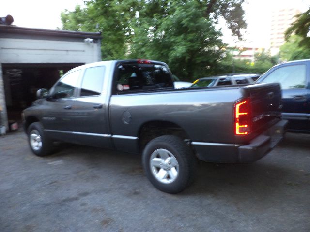 2002 Dodge Ram 1500 Reg Cab 135 WB HD 4WD