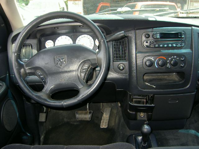 2002 Dodge Ram 1500 Ext WT