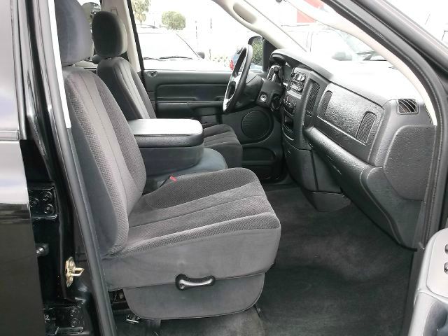 2003 Dodge Ram 1500 Crew Cab 4-wheel Drive LTZ