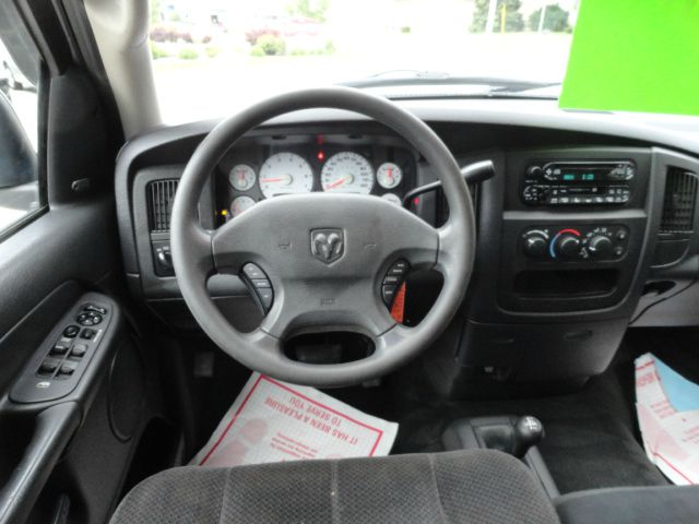 2003 Dodge Ram 1500 Ext WT