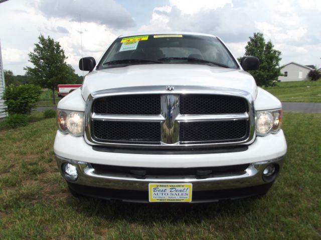 2003 Dodge Ram 1500 Wagon SE