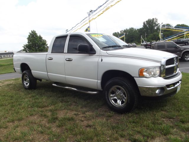 2003 Dodge Ram 1500 Wagon SE