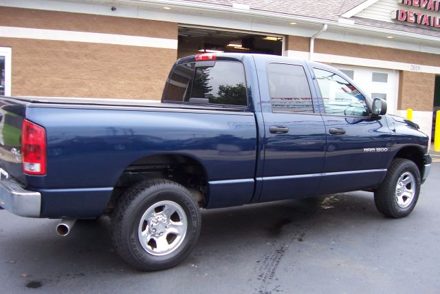 2003 Dodge Ram 1500 Ext WT