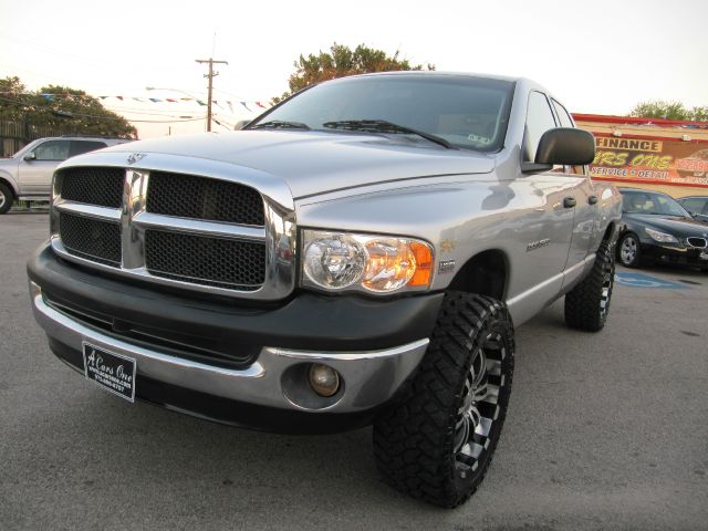 2003 Dodge Ram 1500 4dr 114 WB XLT 4WD