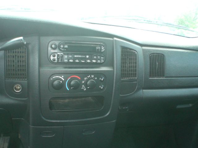 2003 Dodge Ram 1500 Ext WT