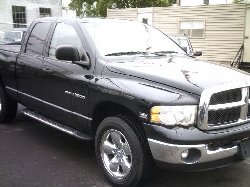 2003 Dodge Ram 1500 4dr 114 WB XLT 4WD