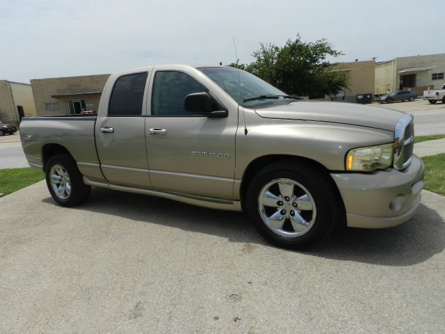 2004 Dodge Ram 1500 4dr LX 4WD Auto