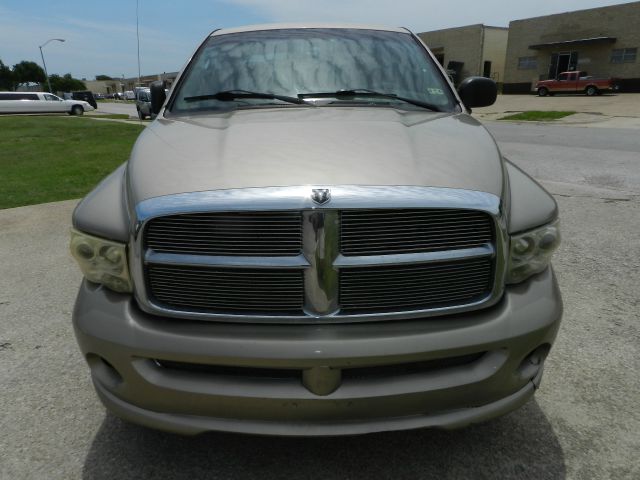 2004 Dodge Ram 1500 4dr LX 4WD Auto