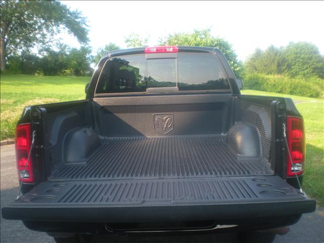 2004 Dodge Ram 1500 S Auto