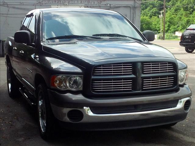 2004 Dodge Ram 1500 LS ES