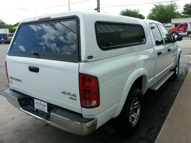 2004 Dodge Ram 1500 SLT