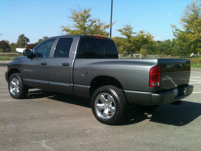 2004 Dodge Ram 1500 Collection Rogue