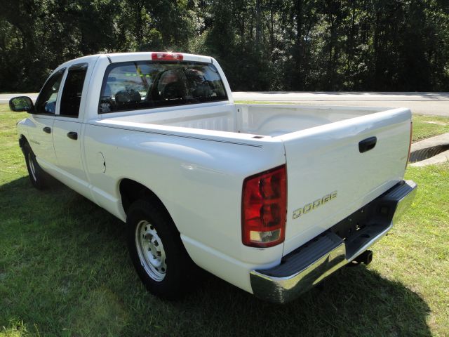 2004 Dodge Ram 1500 4dr LX 4WD Auto