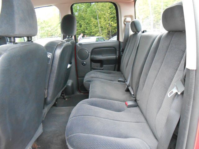 2004 Dodge Ram 1500 Collection Rogue