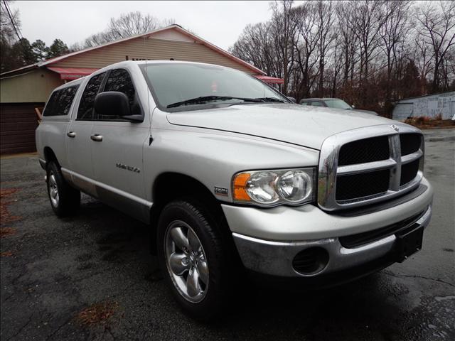 2004 Dodge Ram 1500 SLT