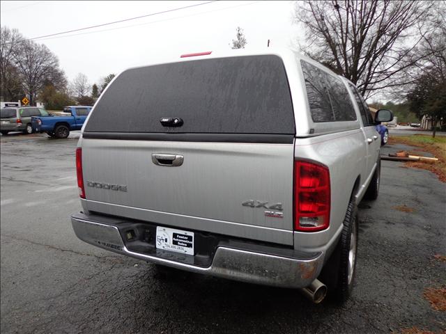 2004 Dodge Ram 1500 SLT