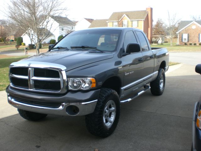 2004 Dodge Ram 1500 Collection Rogue