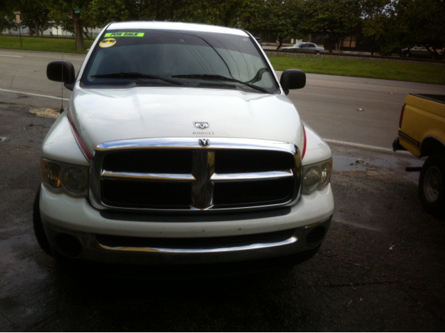 2004 Dodge Ram 1500 LS ES