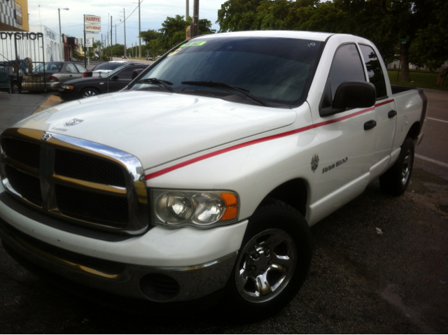 2004 Dodge Ram 1500 LS ES