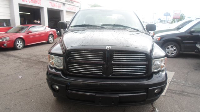 2004 Dodge Ram 1500 Collection Rogue