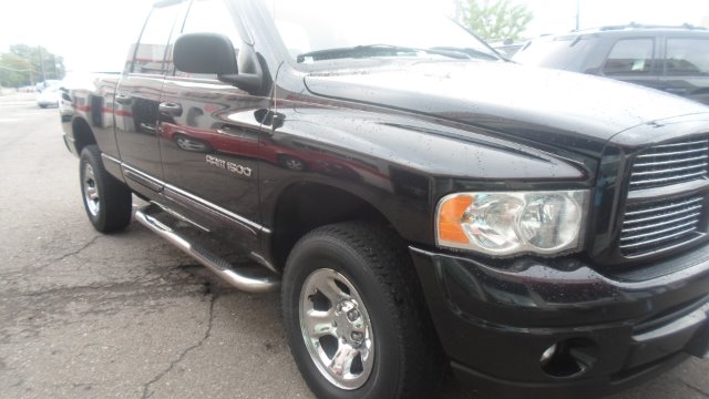 2004 Dodge Ram 1500 Collection Rogue