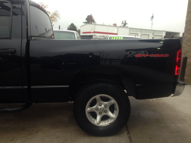 2004 Dodge Ram 1500 Collection Rogue