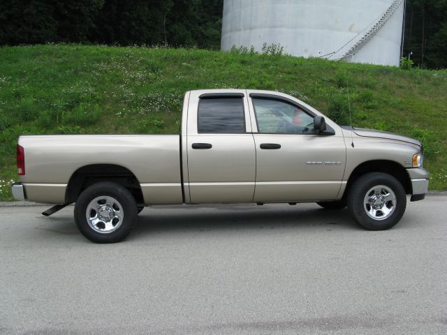 2004 Dodge Ram 1500 Collection Rogue