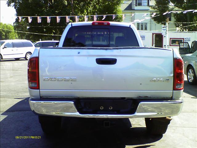 2004 Dodge Ram 1500 Sport