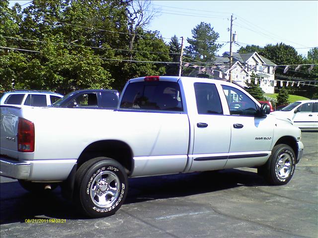 2004 Dodge Ram 1500 Sport