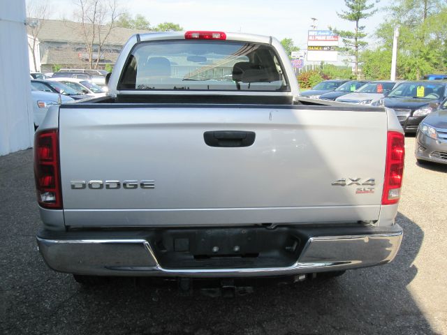 2004 Dodge Ram 1500 Collection Rogue