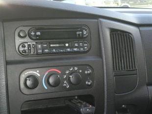 2004 Dodge Ram 1500 SLT