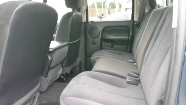 2004 Dodge Ram 1500 Collection Rogue