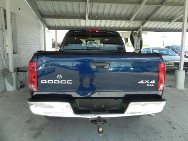 2004 Dodge Ram 1500 4dr 4WD EXT LS 4x4 SUV