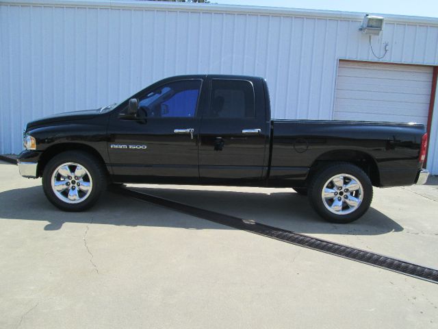 2004 Dodge Ram 1500 LS ES