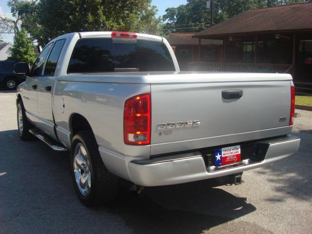 2004 Dodge Ram 1500 SLT