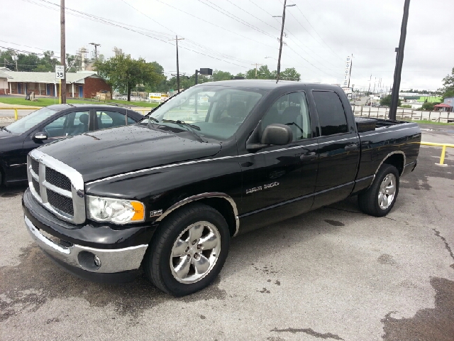 2004 Dodge Ram 1500 4dr LX 4WD Auto