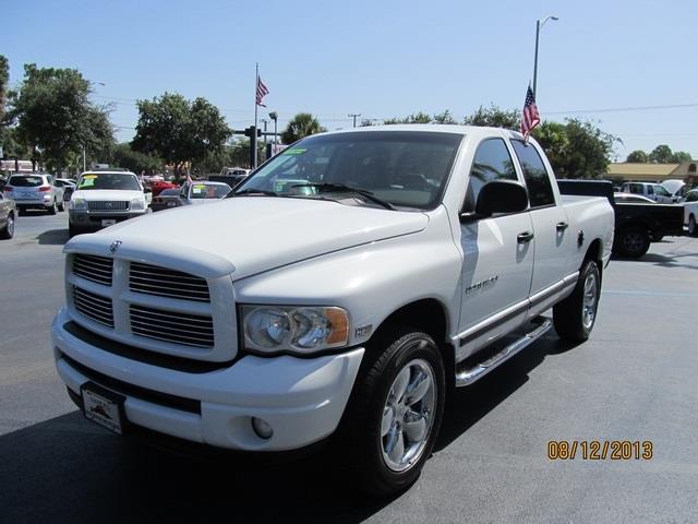 2004 Dodge Ram 1500 SL2