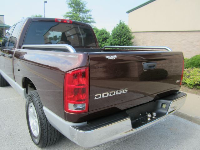 2004 Dodge Ram 1500 LS ES