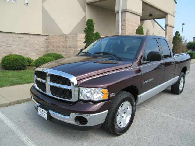 2004 Dodge Ram 1500 LS ES