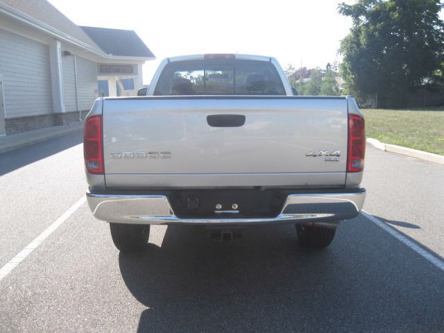 2004 Dodge Ram 1500 HD Reg. Cab 8-ft. Bed 2WD