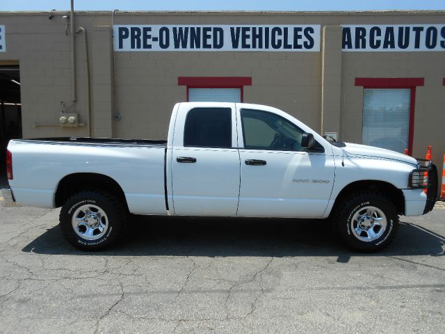 2004 Dodge Ram 1500 4dr LX 4WD Auto