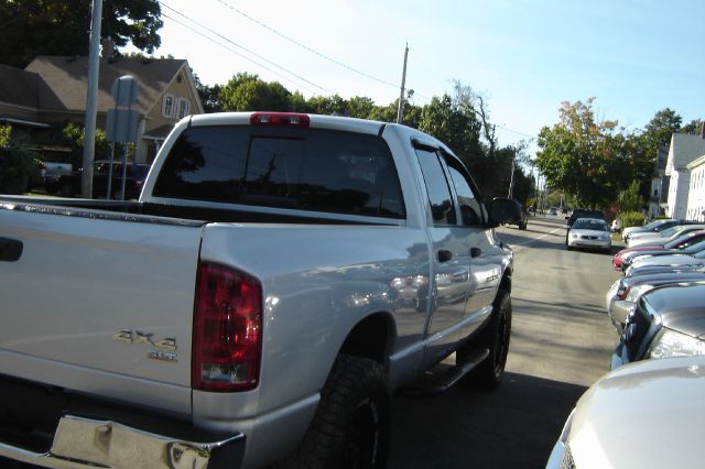 2004 Dodge Ram 1500 Collection Rogue