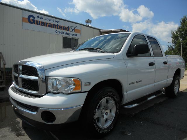 2004 Dodge Ram 1500 LS ES