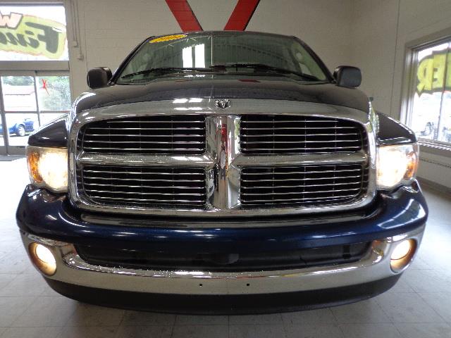 2004 Dodge Ram 1500 SL2