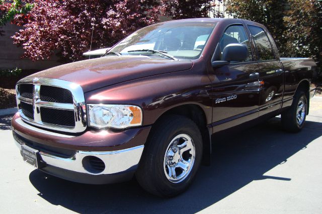 2004 Dodge Ram 1500 LS ES