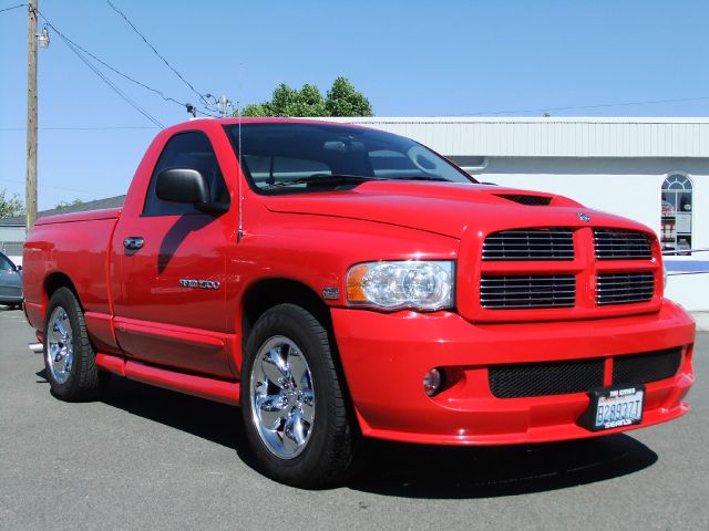 2005 Dodge Ram 1500 Fleetside EXT CAB 4X4