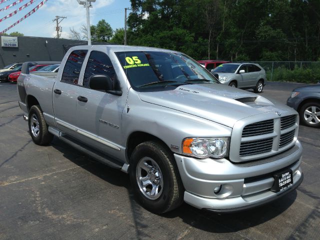 2005 Dodge Ram 1500 Ext WT